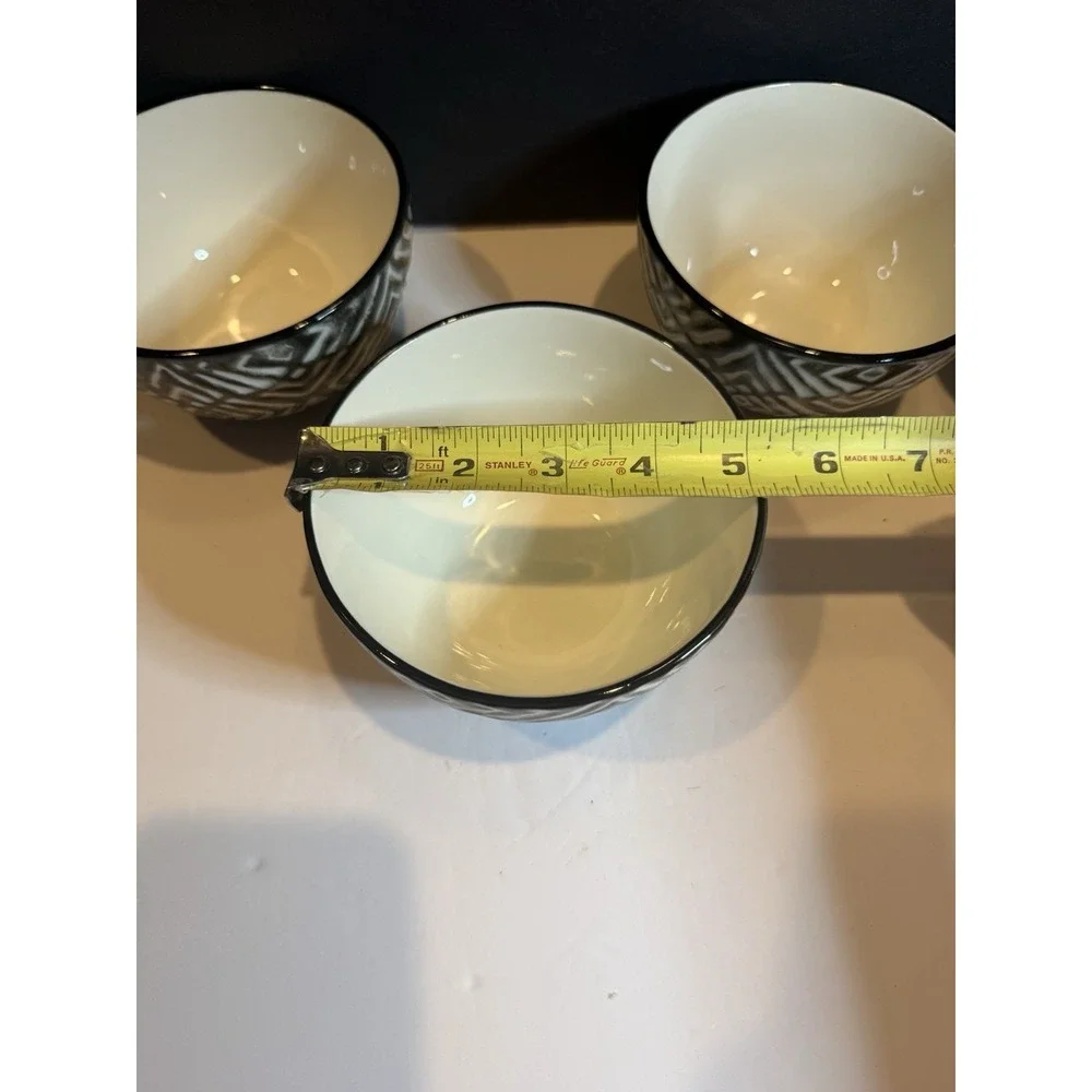 Pier 1 Black White Geometric Bowls Set of 5 Tribal Aztec 5.5